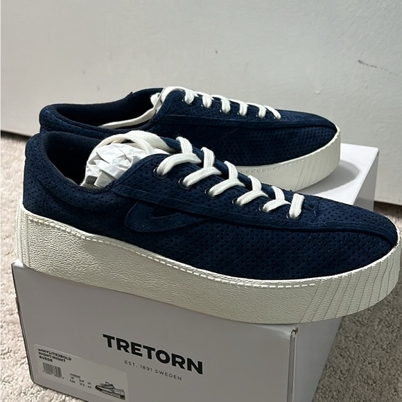 Brand New! Trenton Platform Sneakers 6.5 - Picture 1 of 8